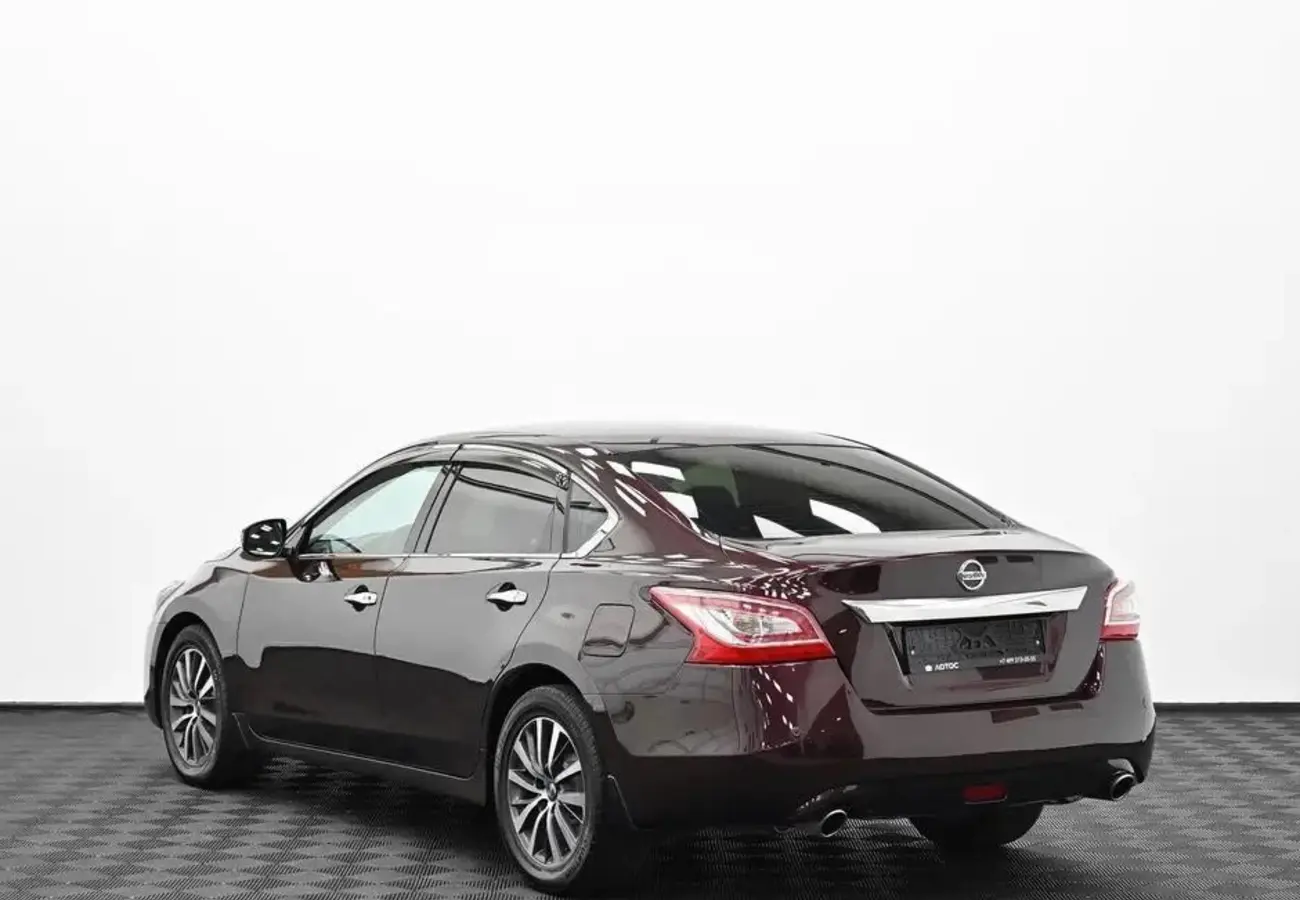 Nissan Teana