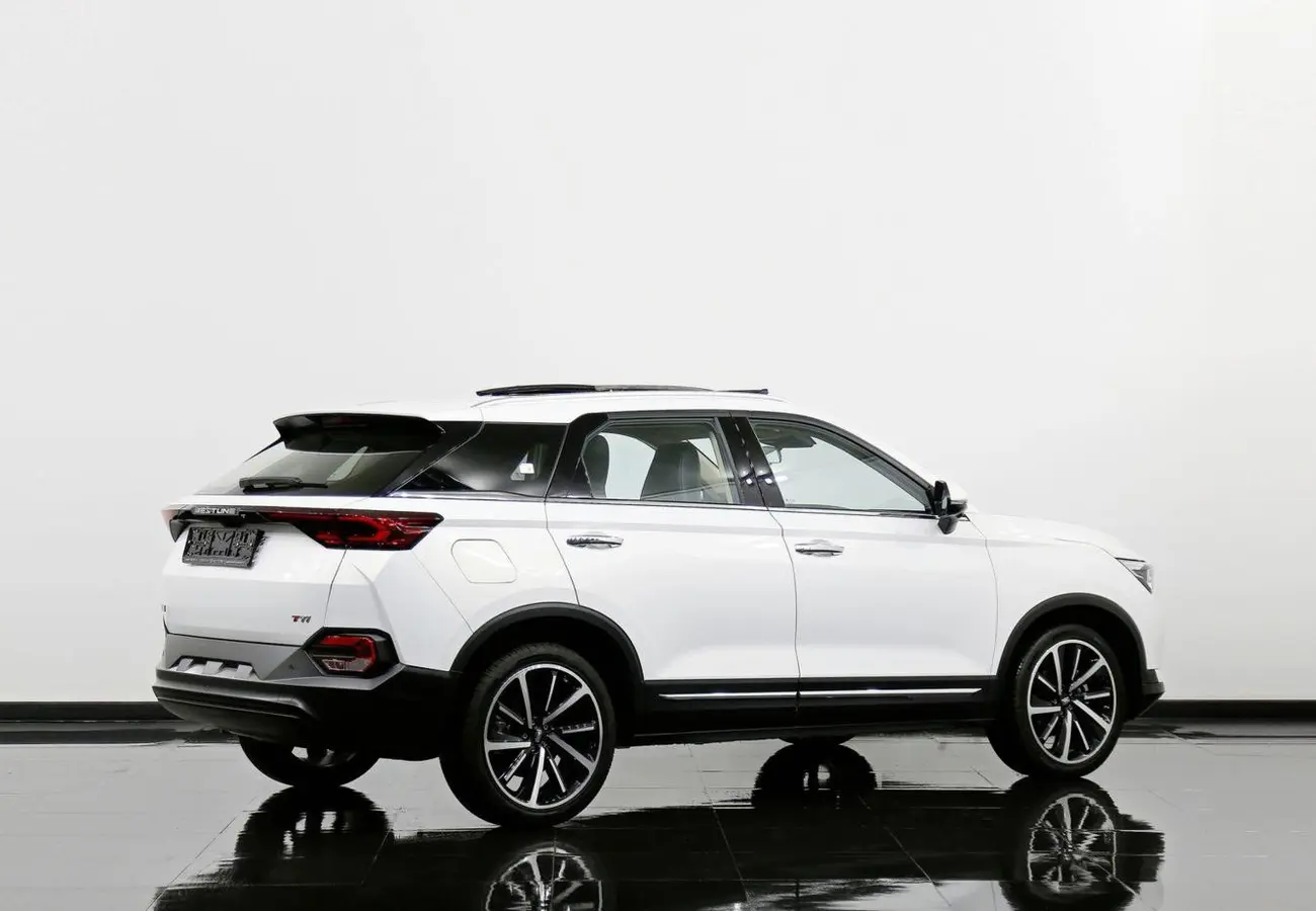FAW Bestune T77