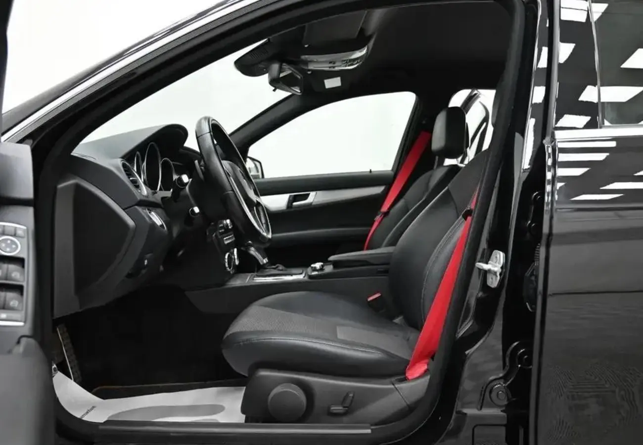 Mercedes-Benz C-Класс