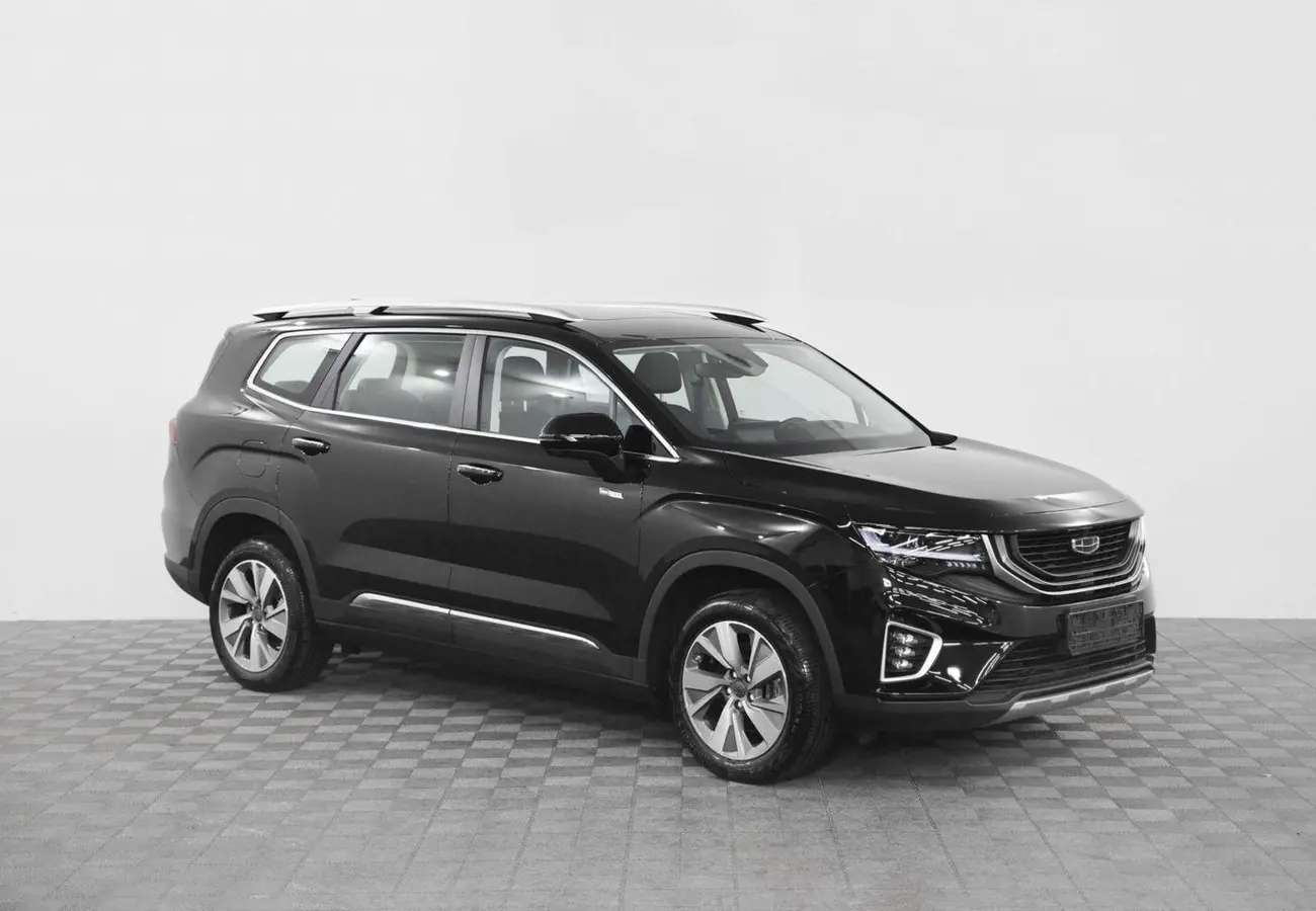 Geely Okavango
