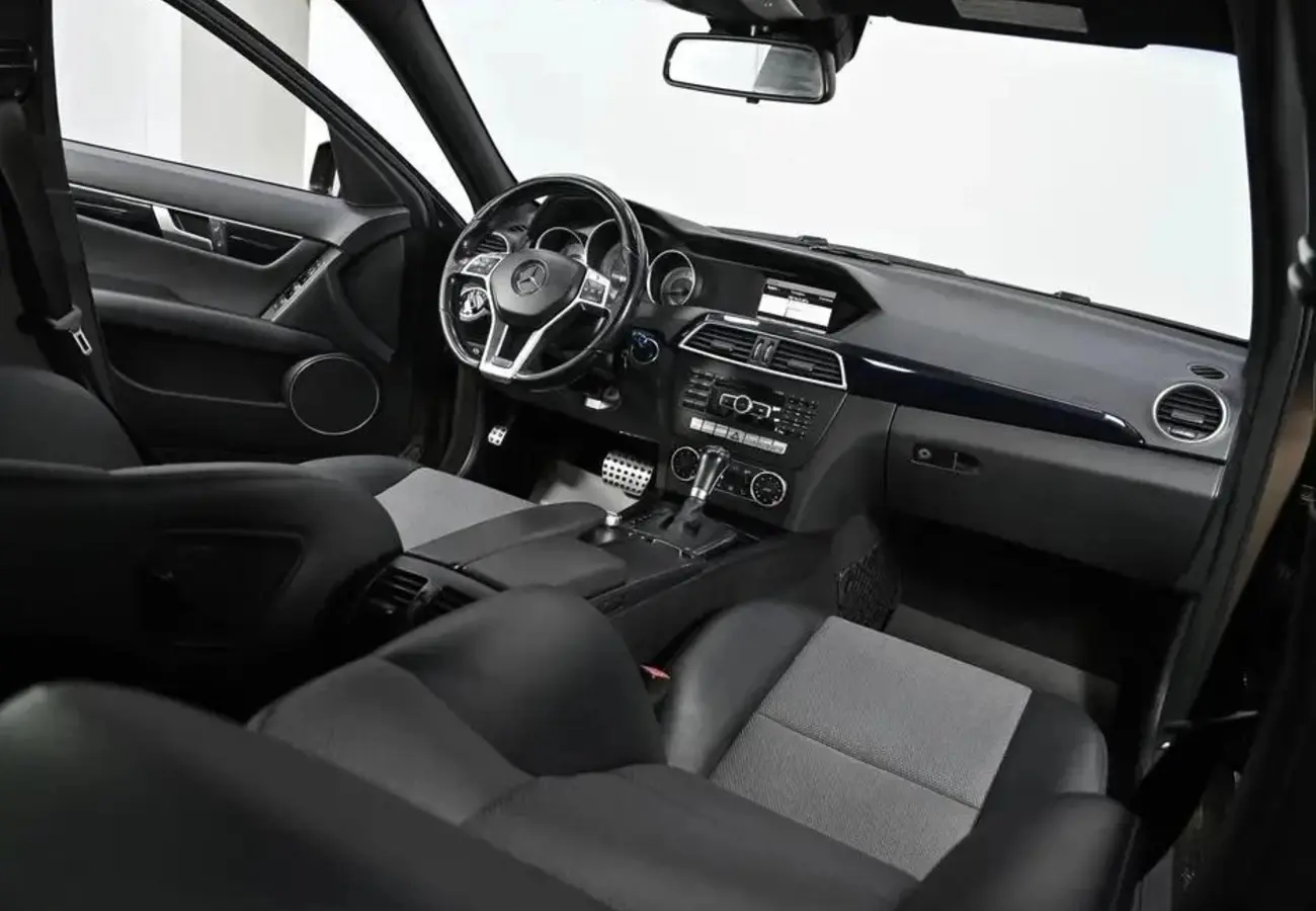 Mercedes-Benz C-Класс