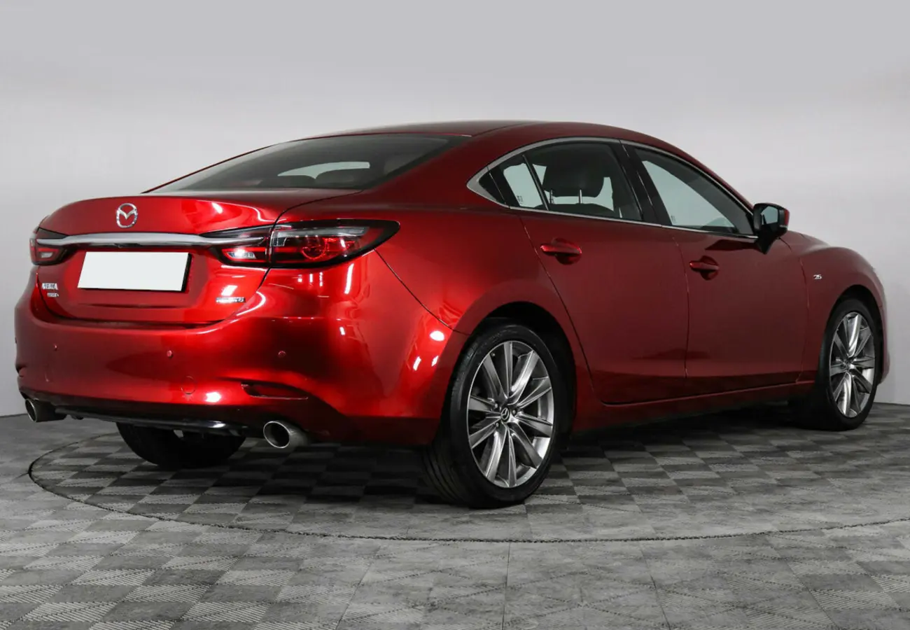 Mazda 6