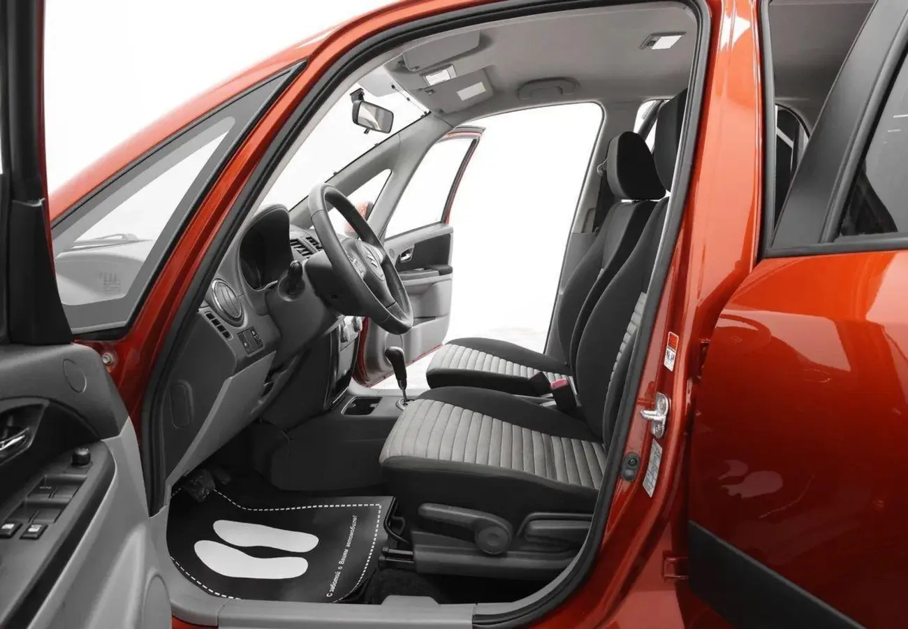Suzuki SX4