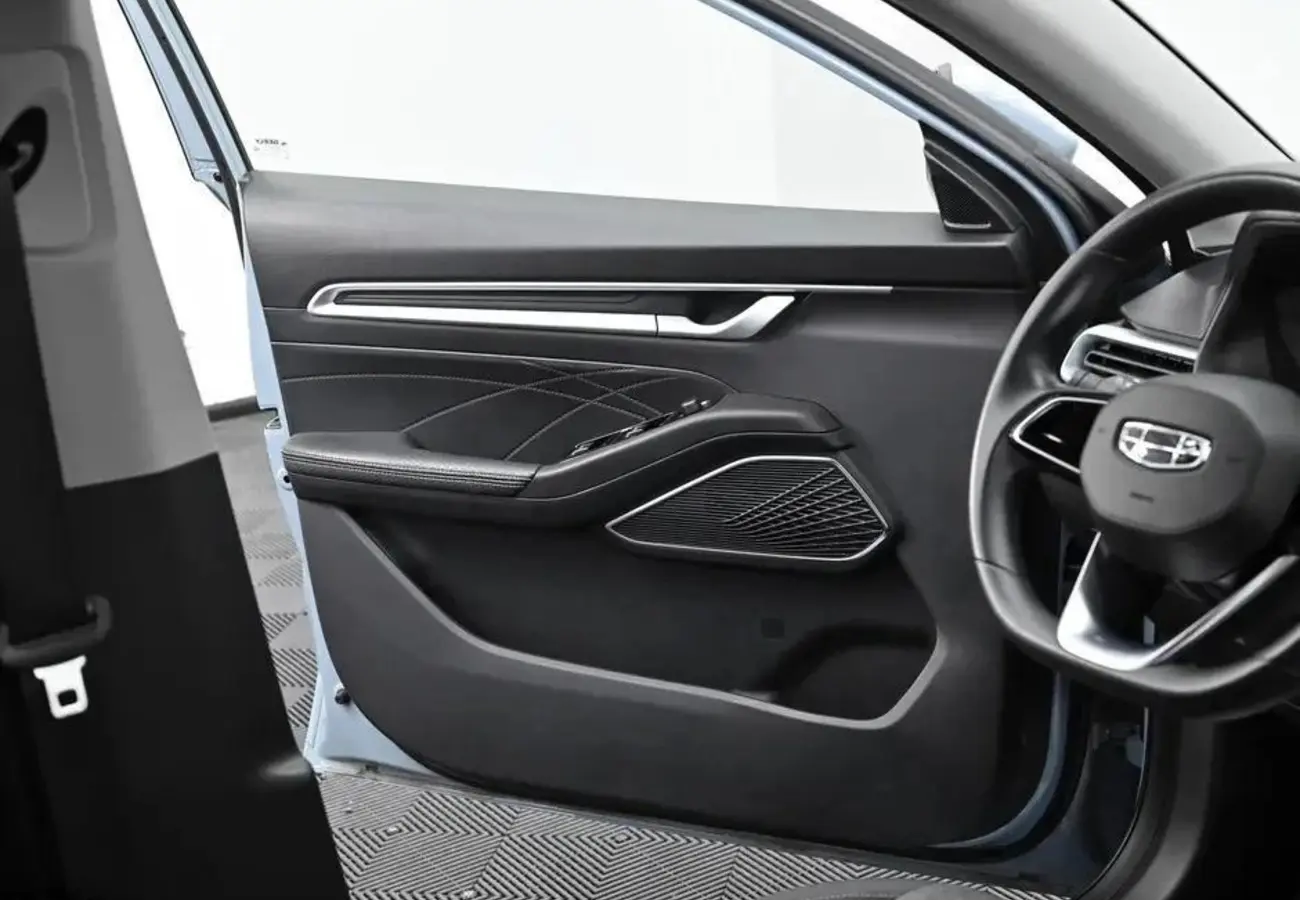 Geely Emgrand EC7