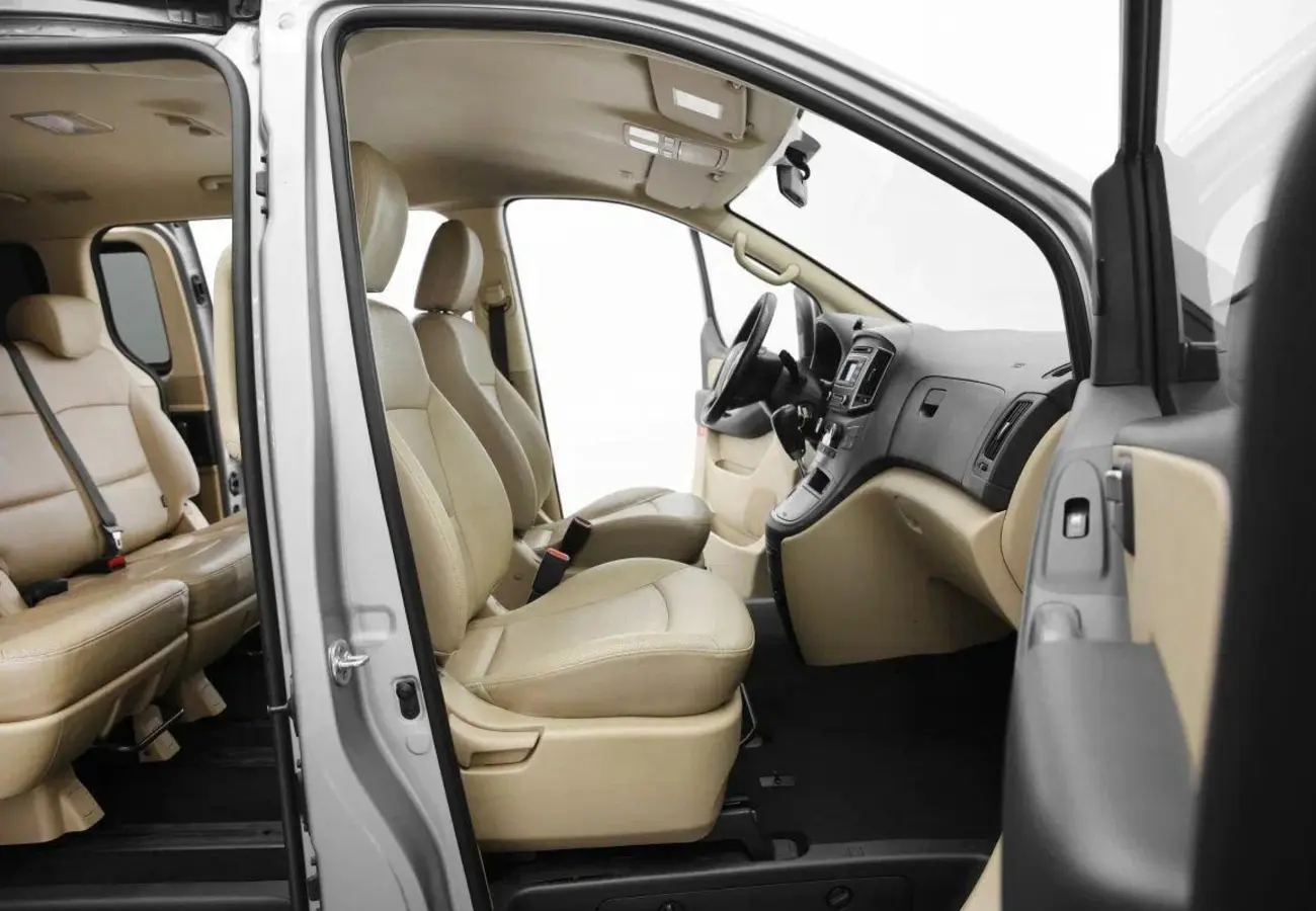 Hyundai H-1