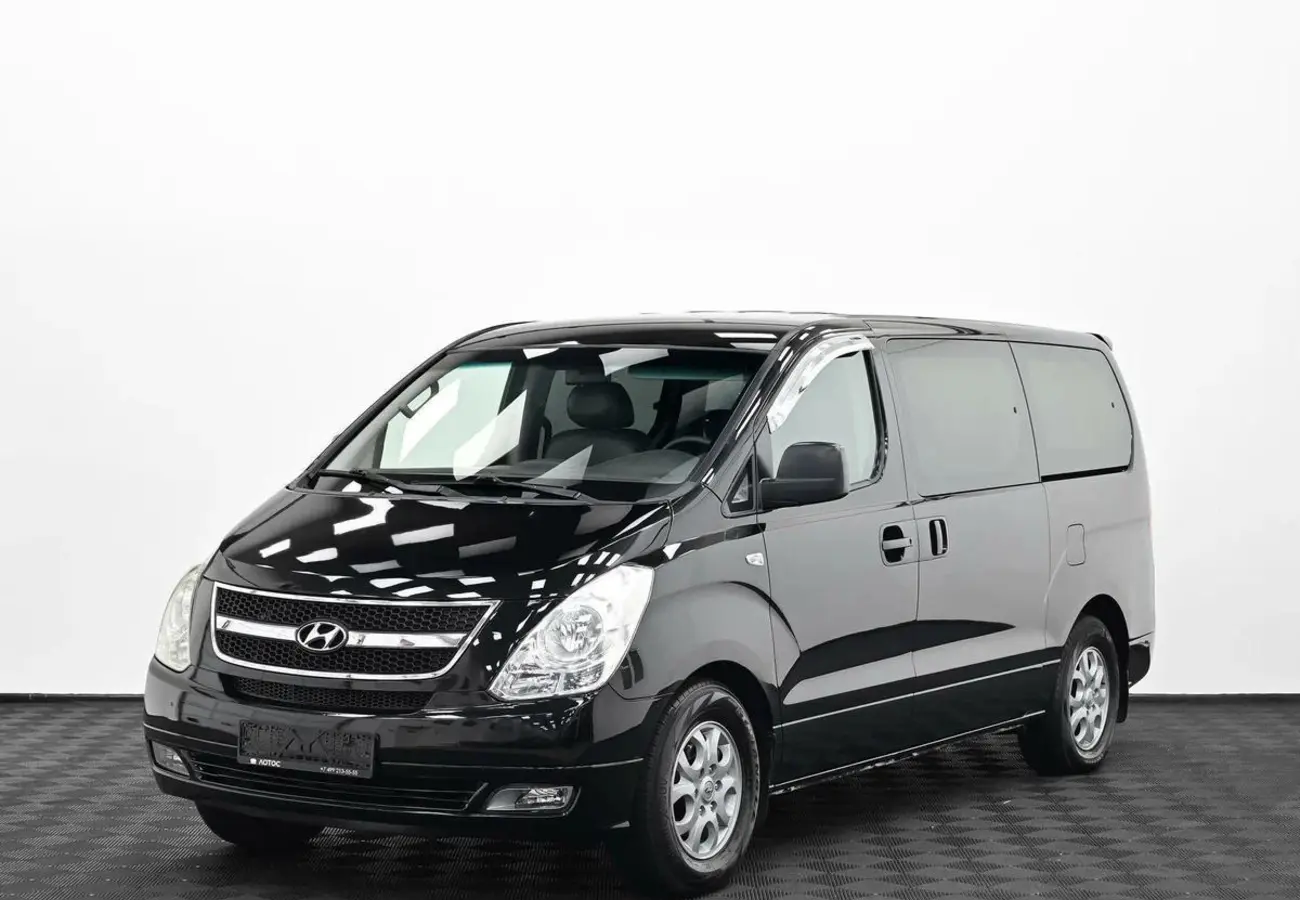 Hyundai Grand Starex