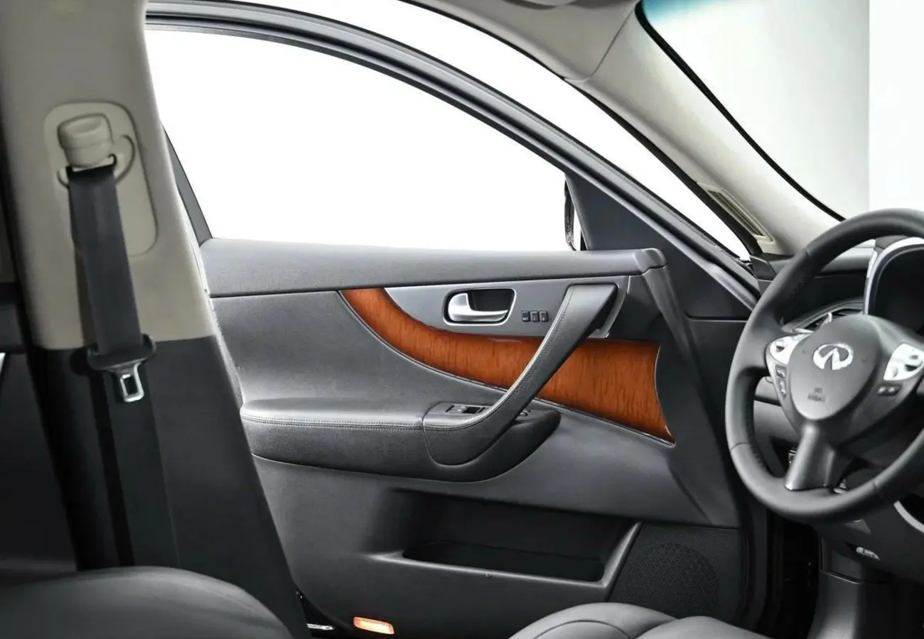 Infiniti FX
