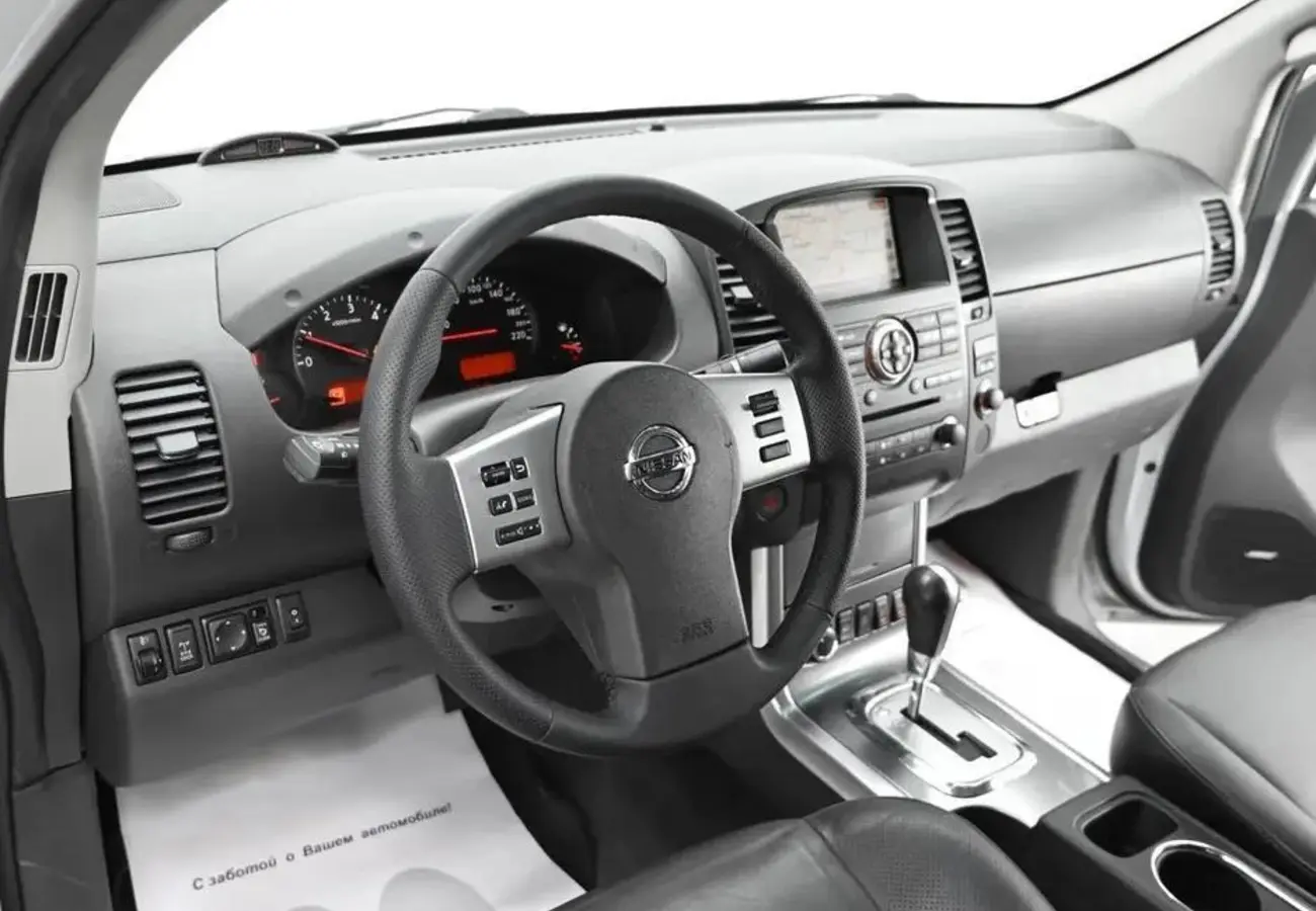 Nissan Navara (Frontier)