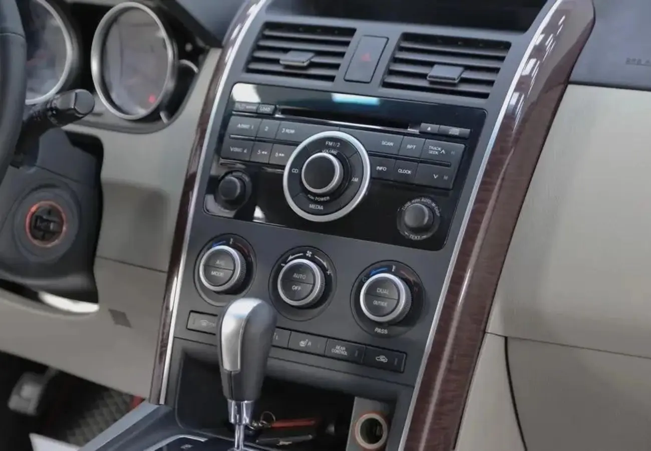 Mazda CX-9