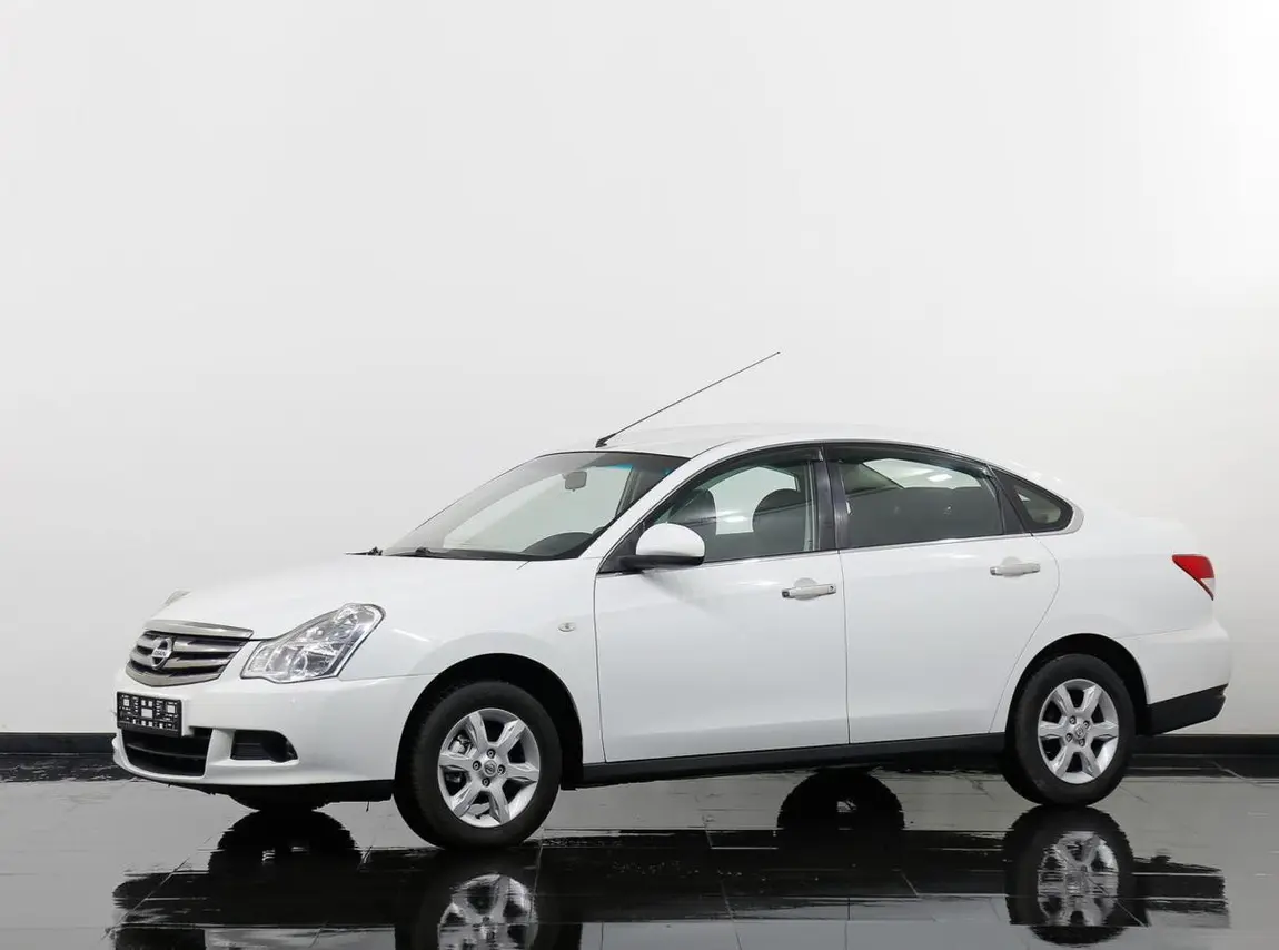 Nissan Almera