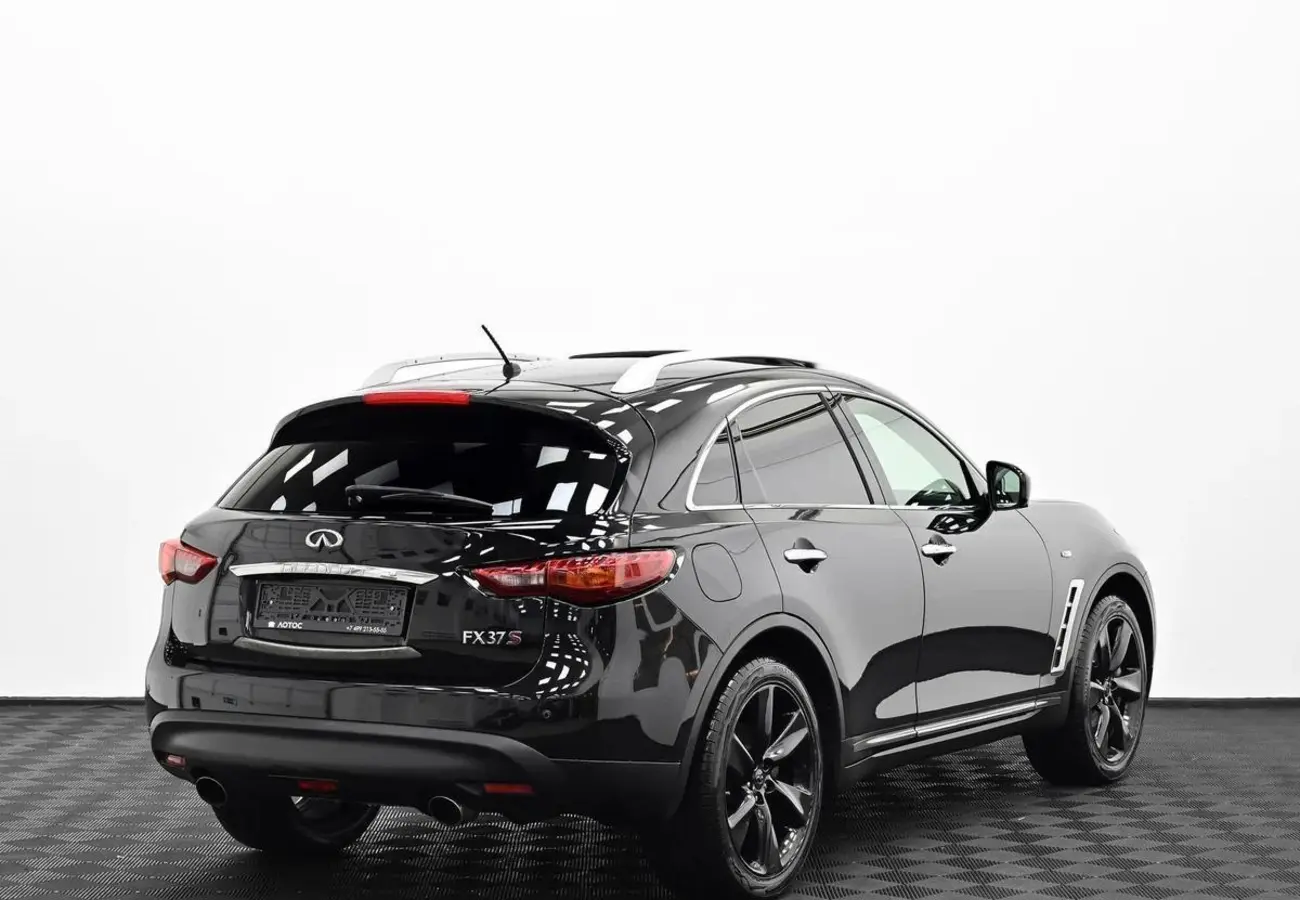 Infiniti FX