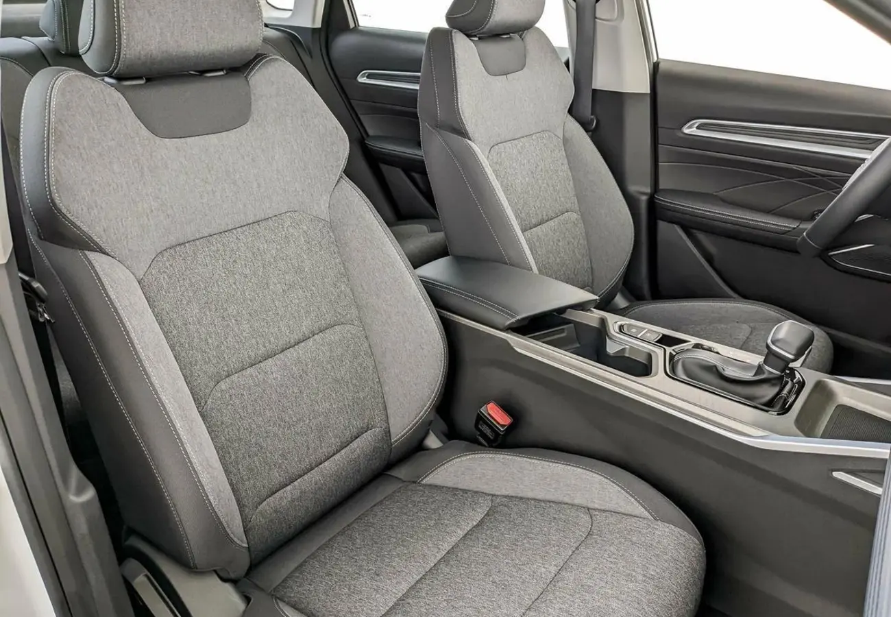 Geely Emgrand EC7