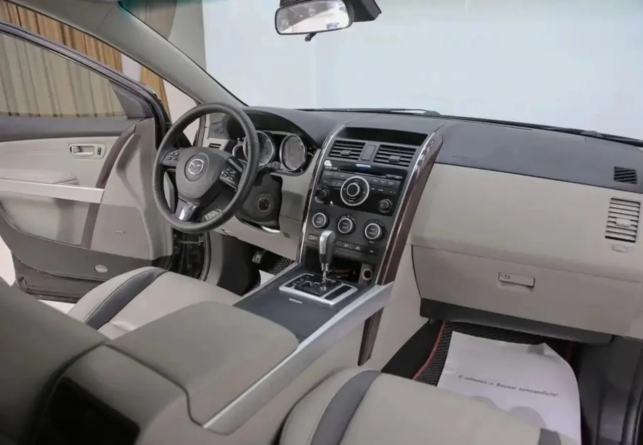 Mazda CX-9