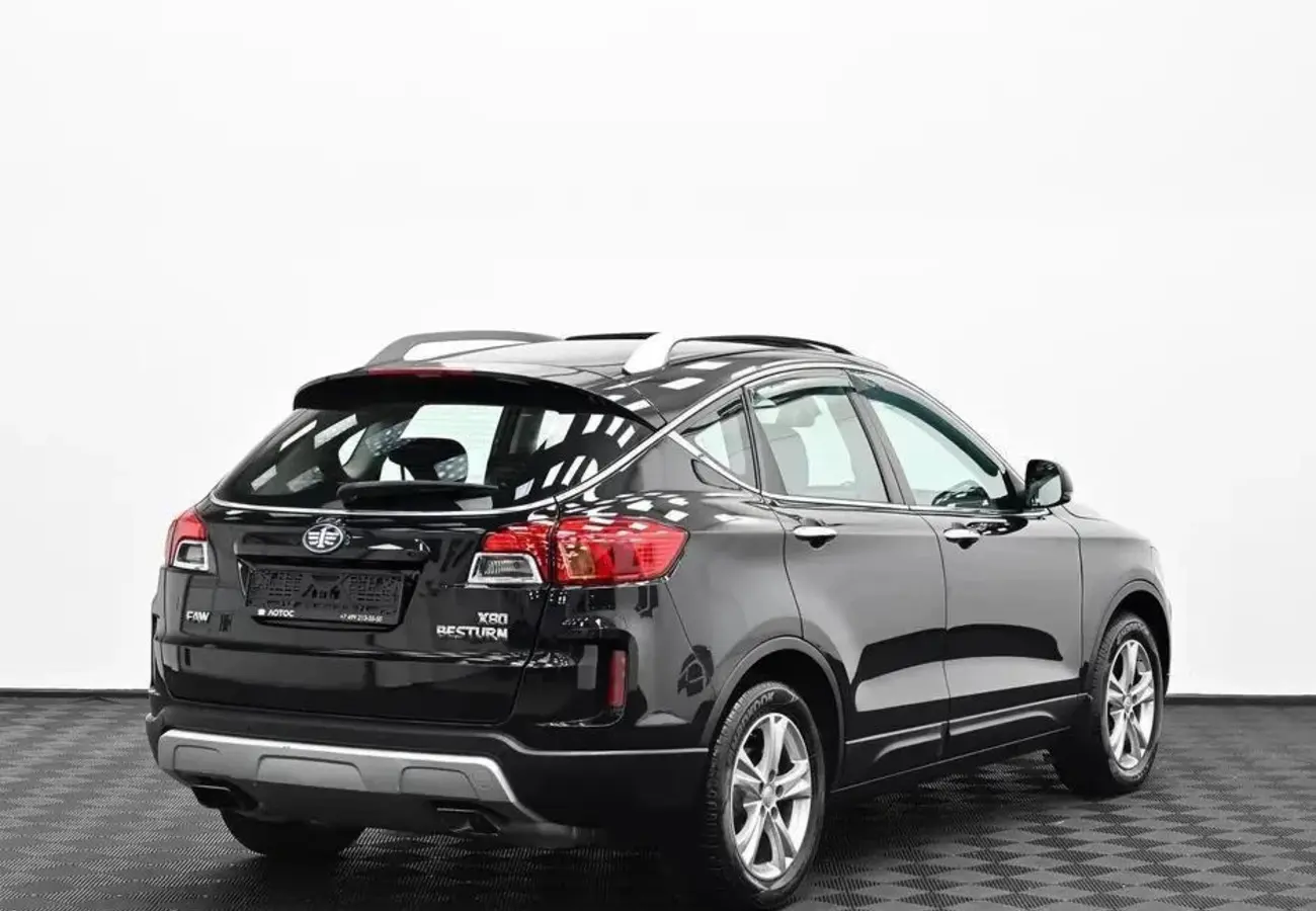 FAW Besturn X80