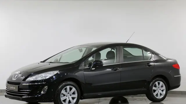 Peugeot 408