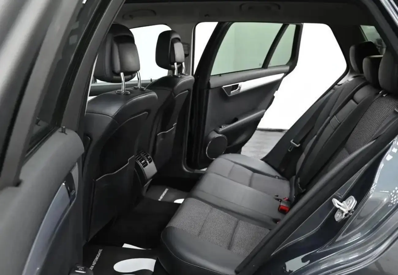 Mercedes-Benz C-Класс