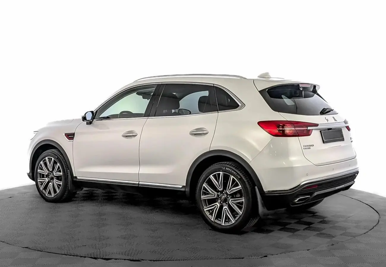 Hongqi HS5