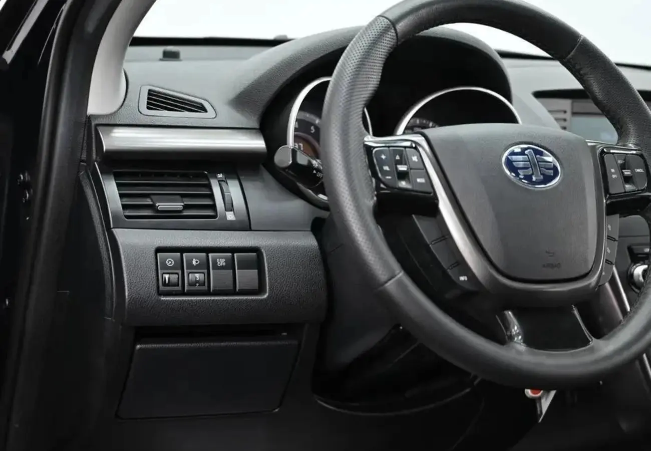FAW Besturn X80