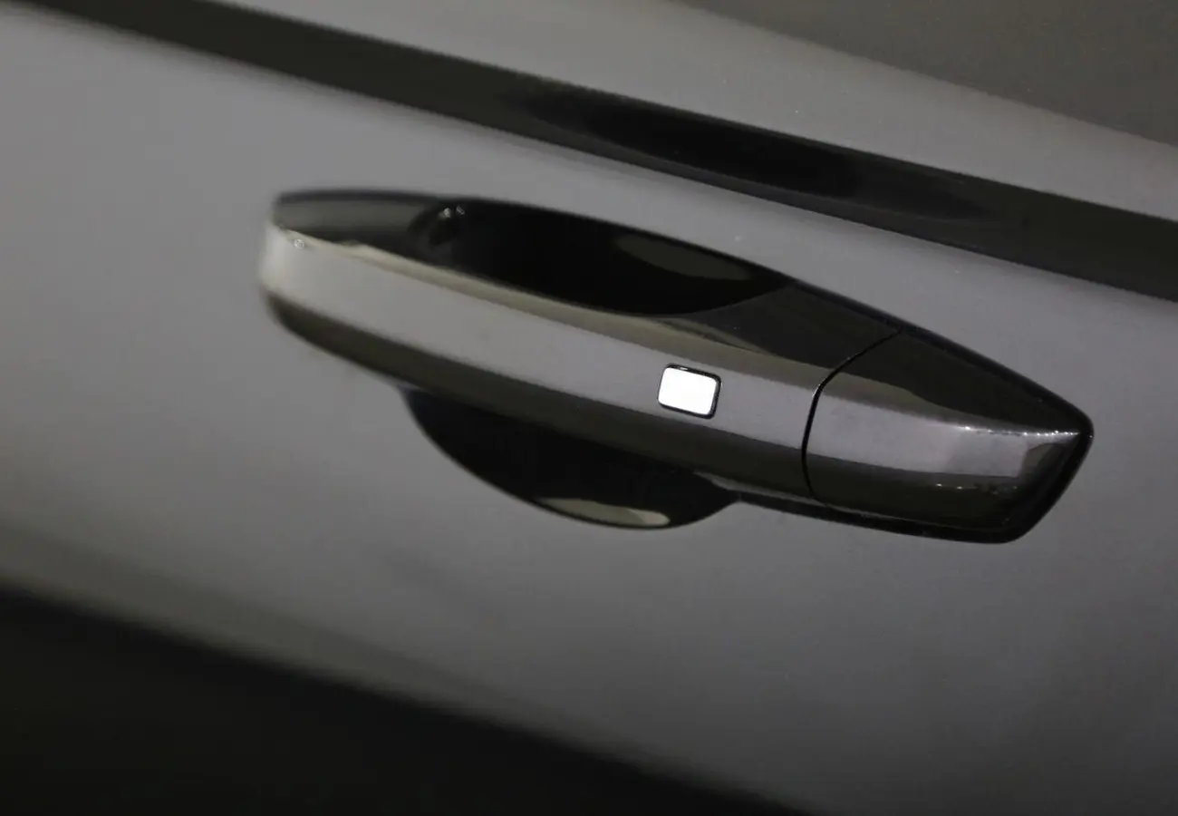 Geely Emgrand EC7