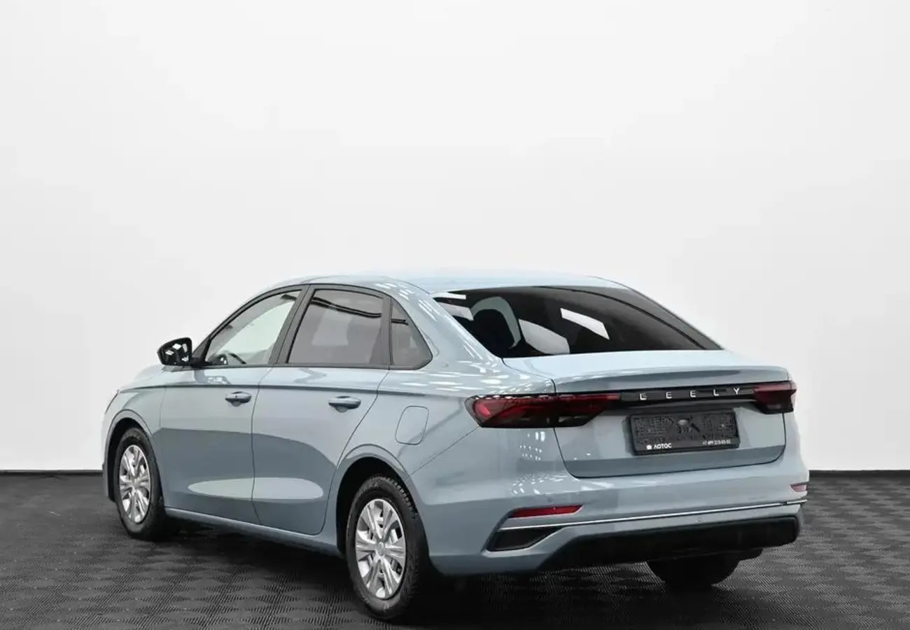 Geely Emgrand EC7
