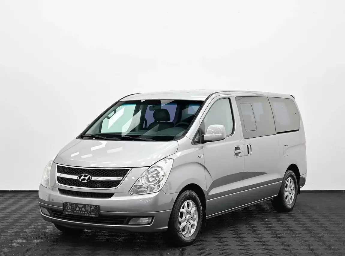 Hyundai Grand Starex