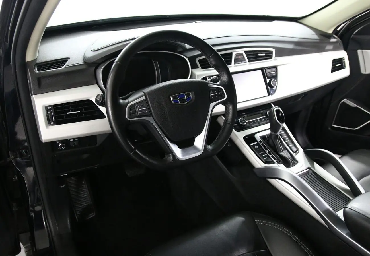 Geely Atlas