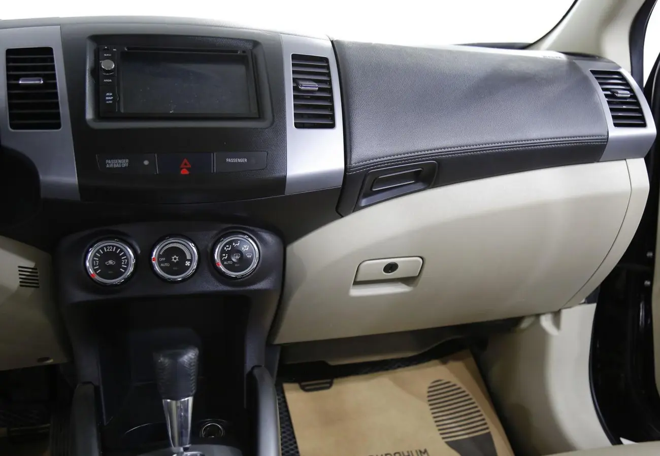 Citroen C-Crosser