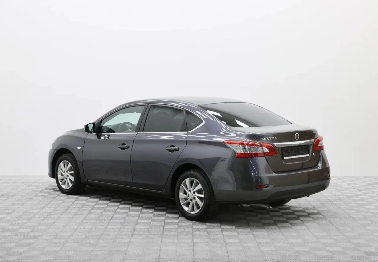 Nissan Sentra