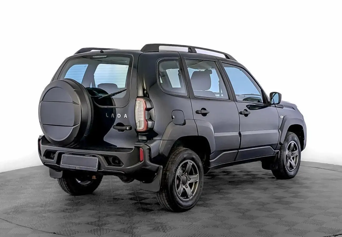Lada (ВАЗ) Niva Travel