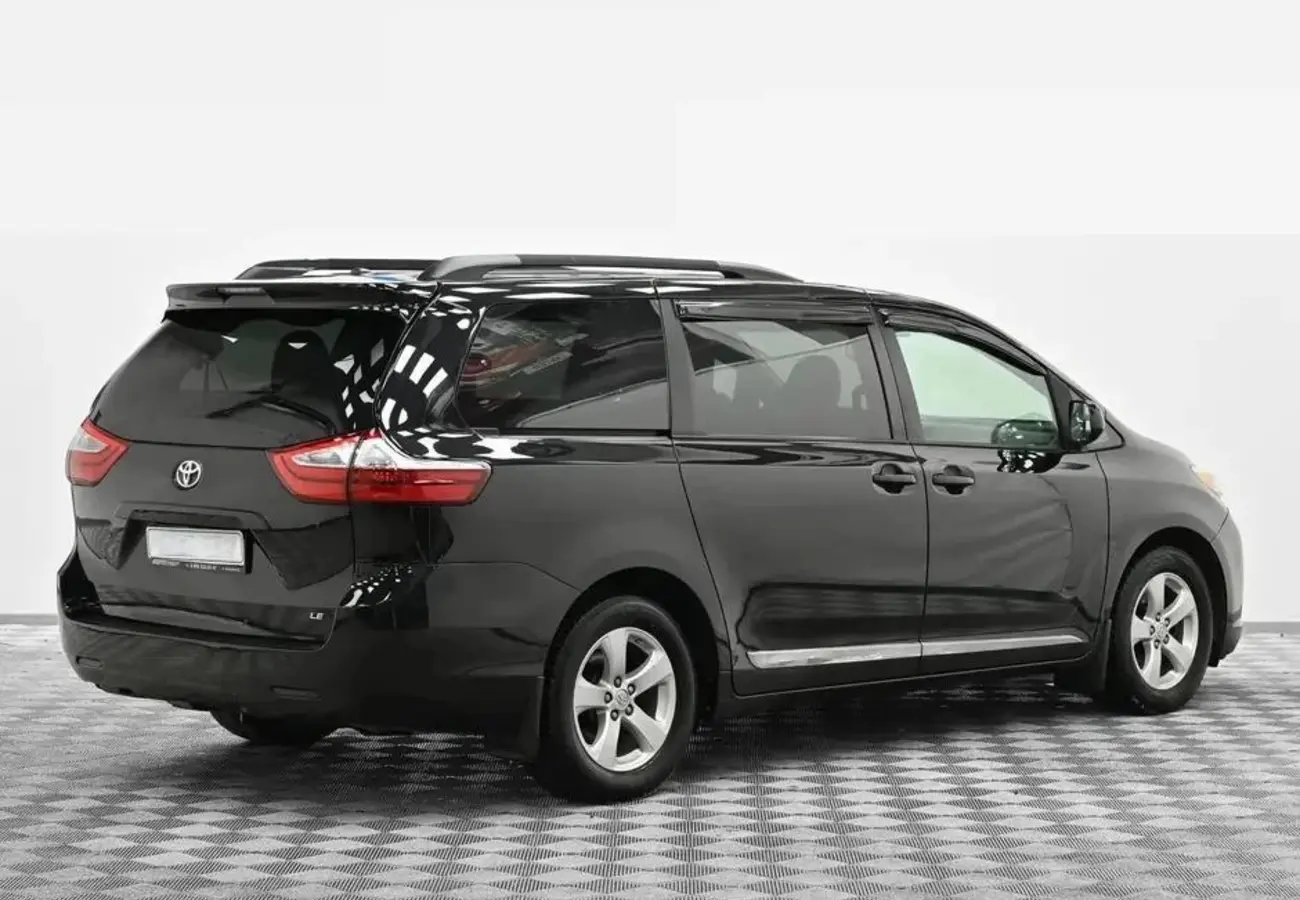 Toyota Sienna