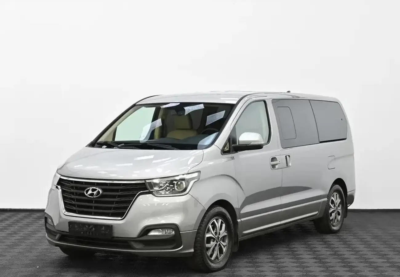 Hyundai H-1