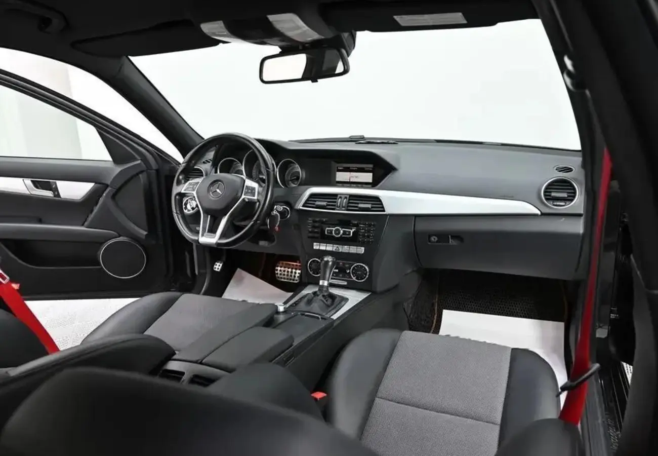 Mercedes-Benz C-Класс