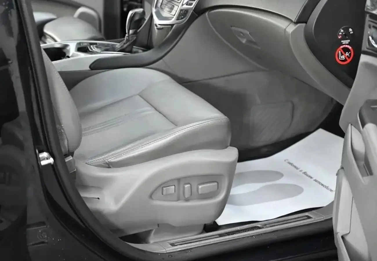 Cadillac SRX