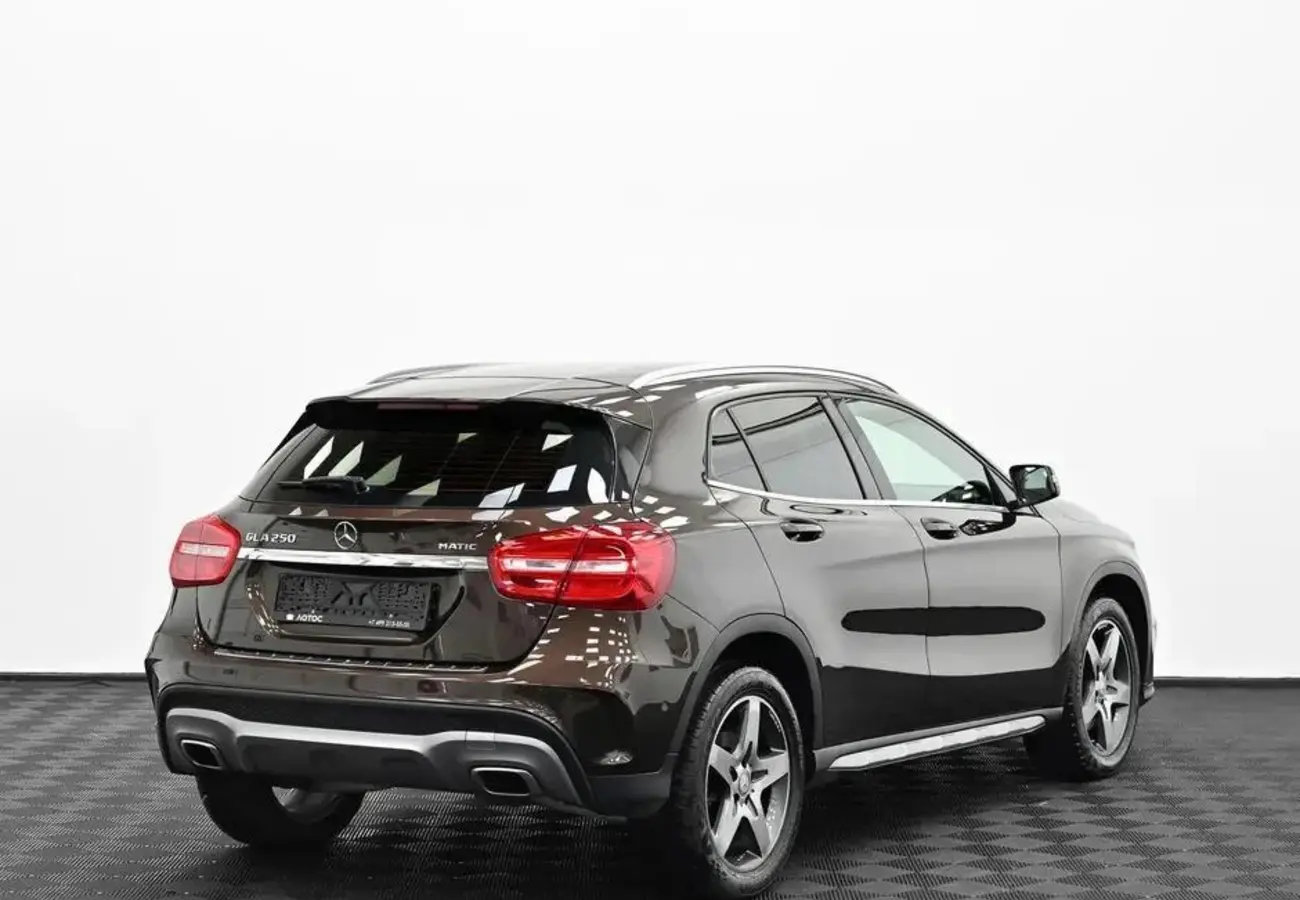 Mercedes-Benz GLA