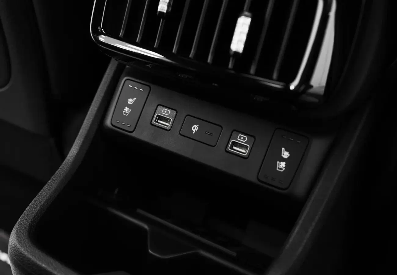 Hyundai Custo