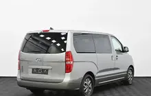 Hyundai H-1