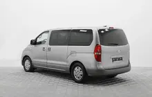Hyundai H-1