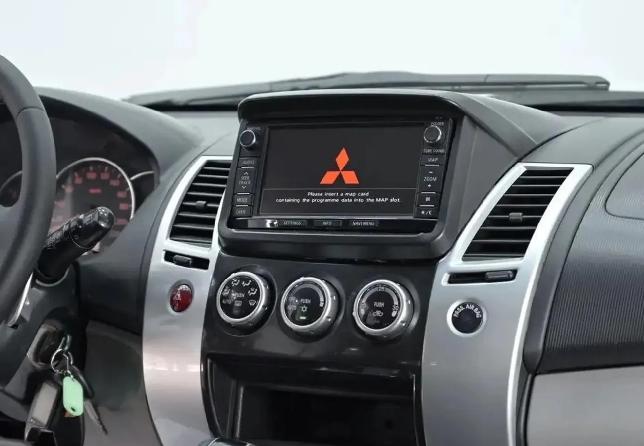 Mitsubishi Pajero Sport