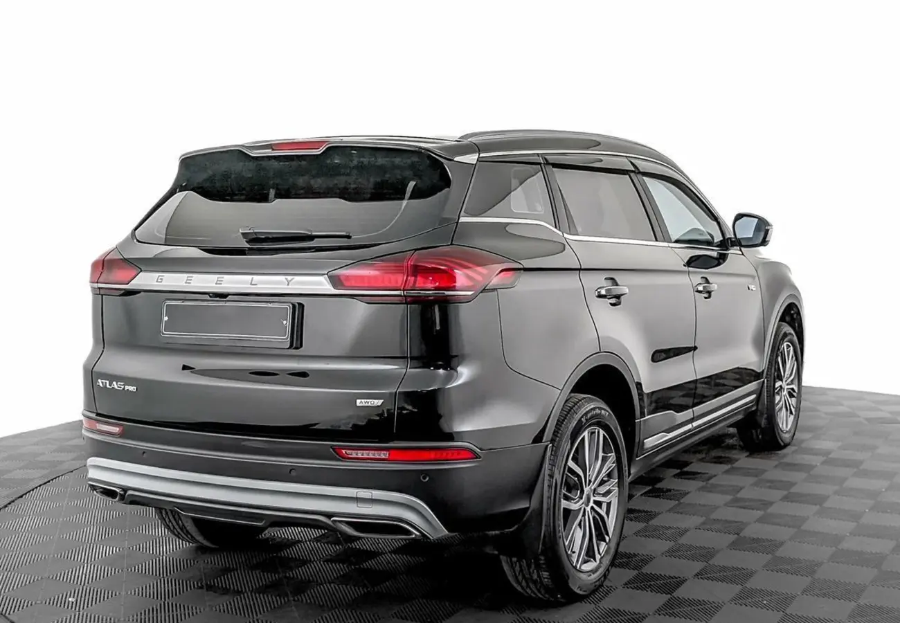 Geely Atlas Pro